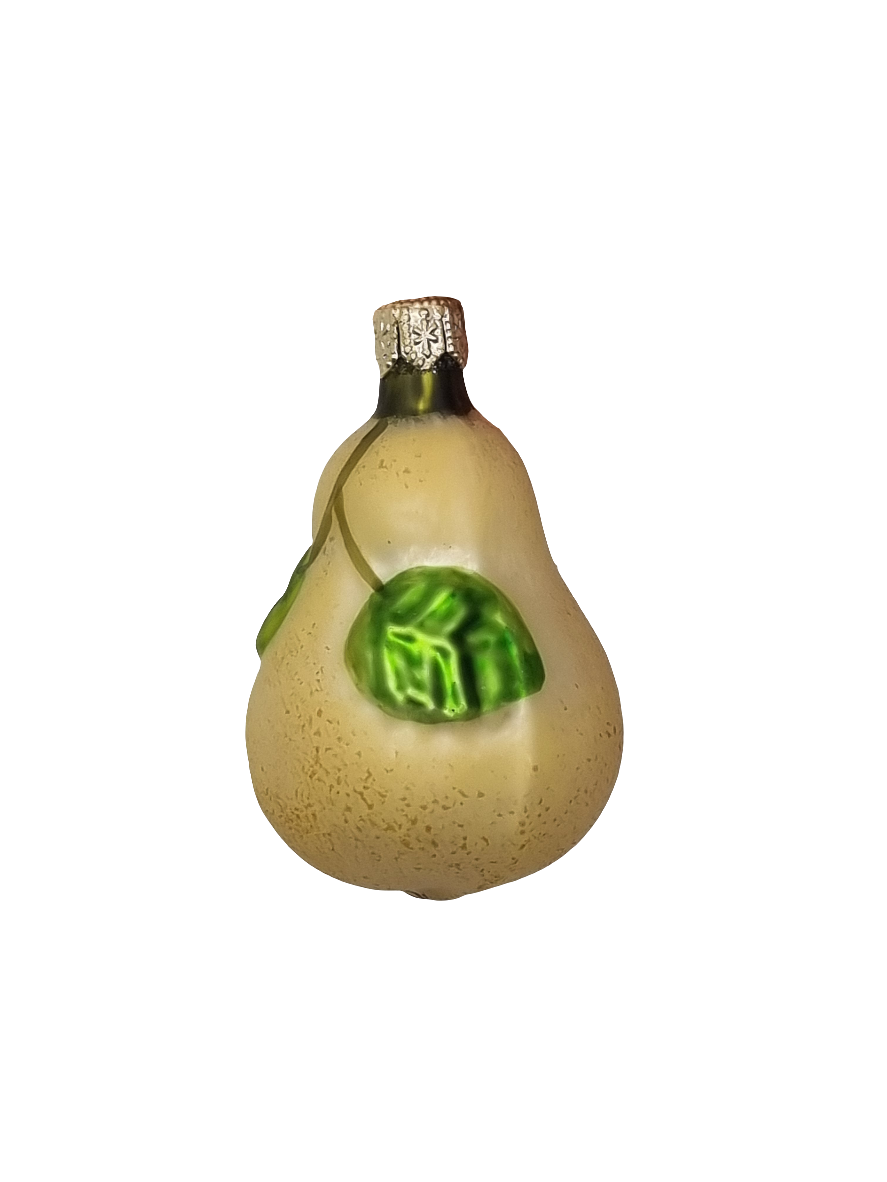 Pear with Leaves (H)