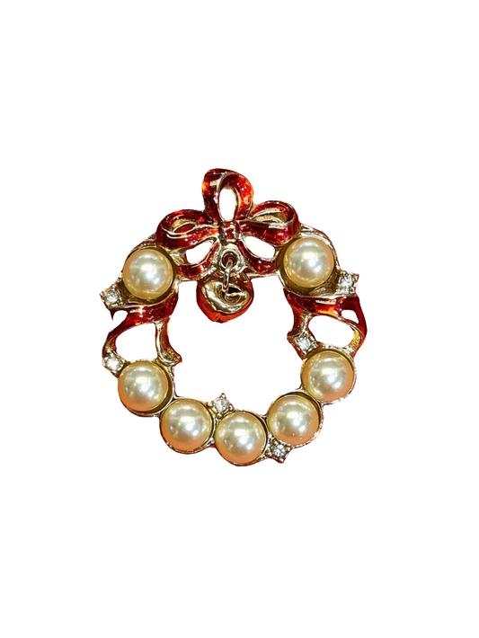 Pearl Wreath with Bell | Brooch V